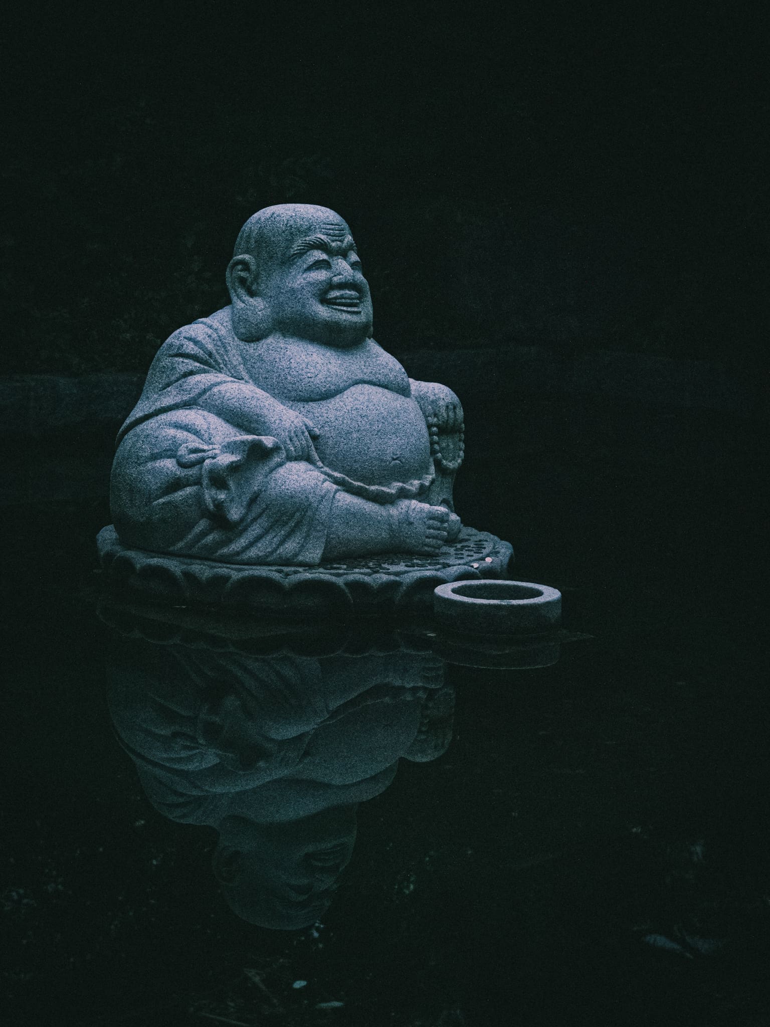 Bouddha au crépuscule