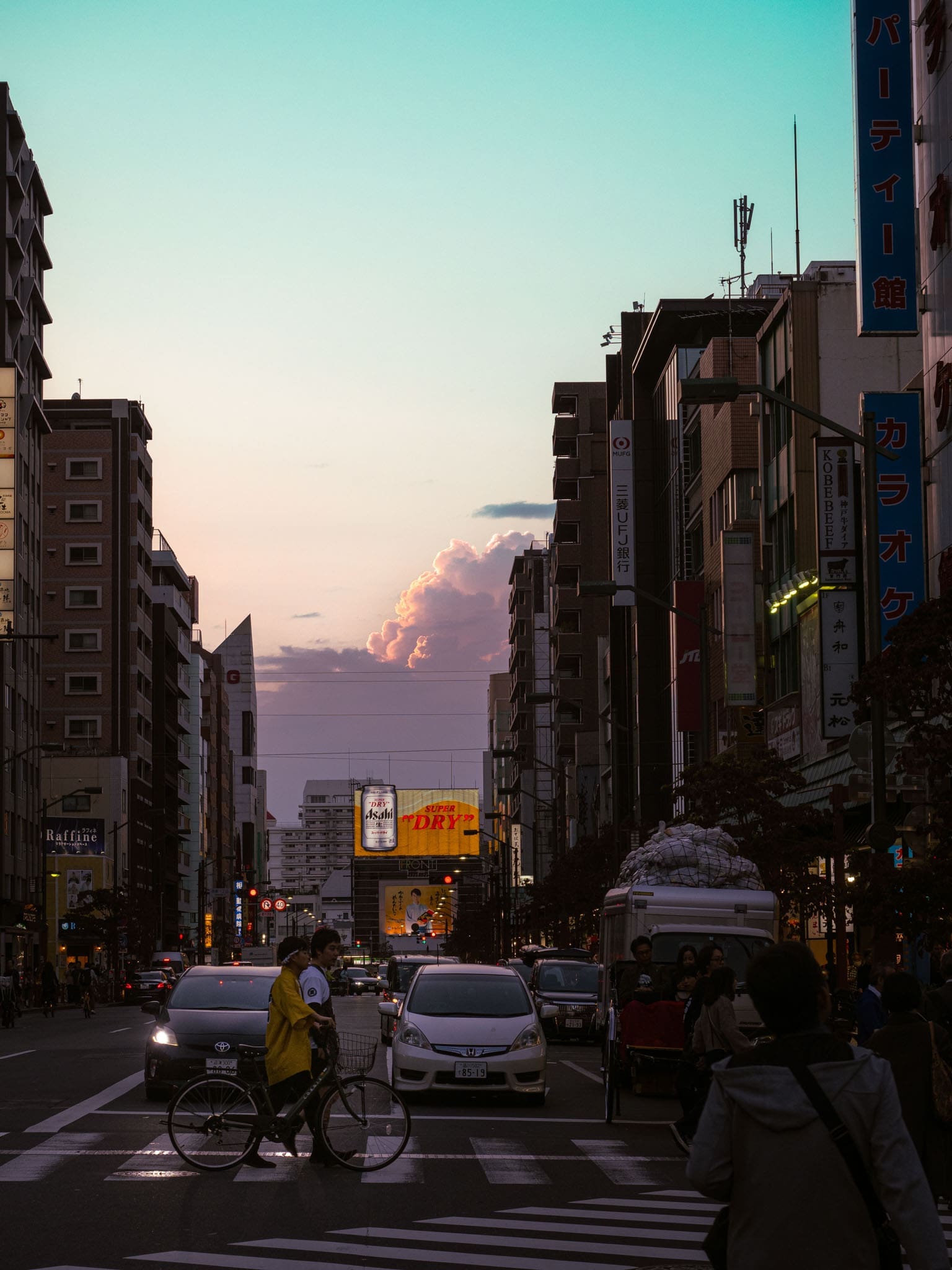 tombé du jour à Asakusa