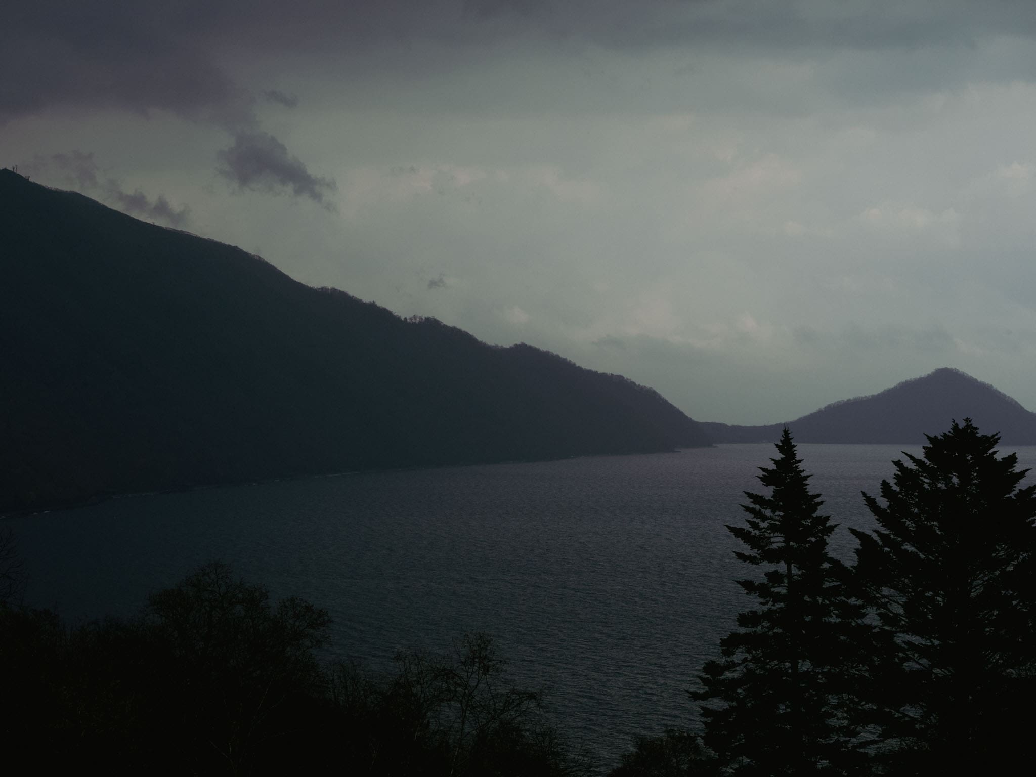 vue sur lac d'Hokkaido