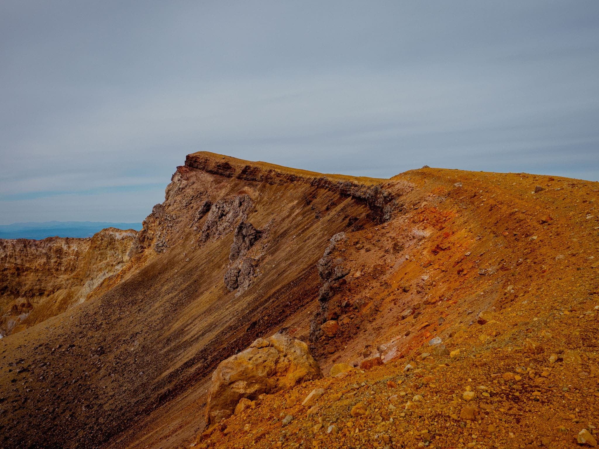 Cratère du Meakan-dake